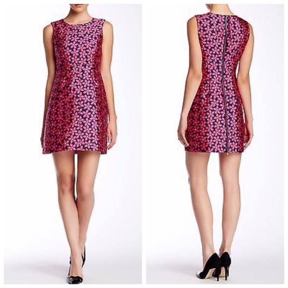 Diane Von Furstenberg Dresses & Skirts - Diane von Furstenberg Capreena Floral Mini Dress